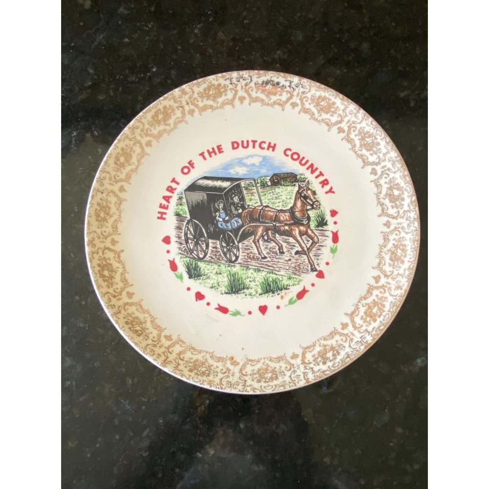 Amish Souvenir Plate, 9" Heart of the Dutch County, Vintage